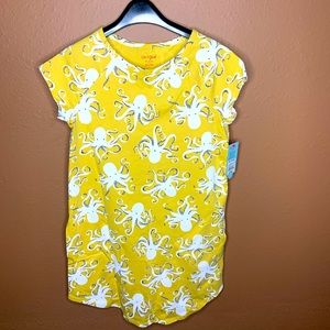 Brand new yellow girl’s dress